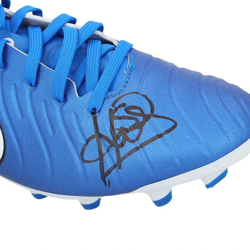 Crampons de football Nike Tiempo bleus autographiés par Patrick Kluivert du FC Barcelone