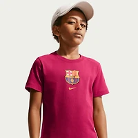 T-shirt Nike rouge pour enfant avec écusson du FC Barcelone