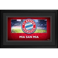 Photographie panoramique encadrée du logo de l'équipe du Bayern Munich 10" x 18"