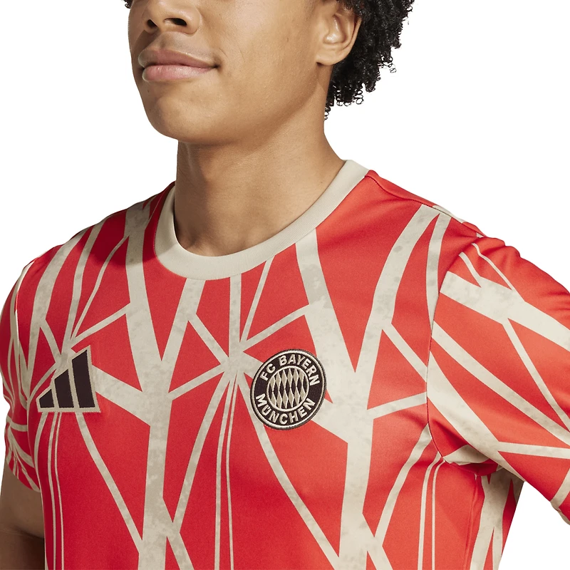 Haut d'avant-match adidas Rouge Bayern Munich 2024/25 homme