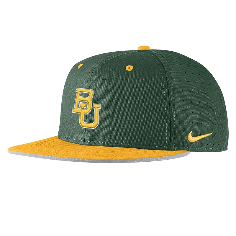Casquette de baseball Nike verte Baylor Bears 2025 On-Field True Performance pour homme