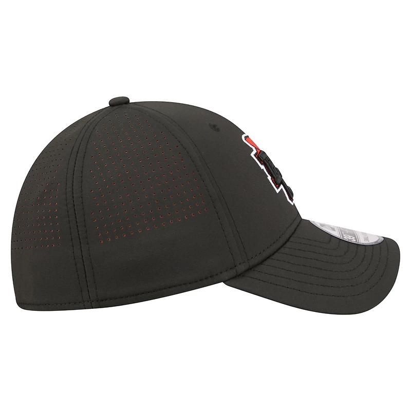 Casquette New Era orange BC Lions 2026 Sideline 39THIRTY Flex pour homme