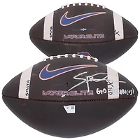 Ballon de football américain utilisé lors du match contre les Eastern Washington Eagles, le 5 septembre 2025, et autographié par Spencer Danielson (Boise State Broncos), avec l'inscription « Allez les Broncos ! ».