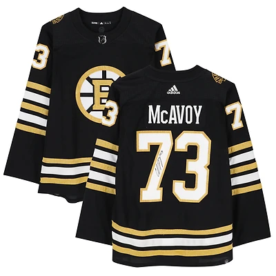 Maillot authentique adidas noir autographié par Charlie McAvoy des Boston Bruins avec patch 100e anniversaire