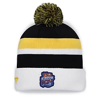 Bonnet authentique professionnel à revers avec pompon, Boston Bruins, série Stadium Series 2026 de la LNH, noir, de Fanatics.