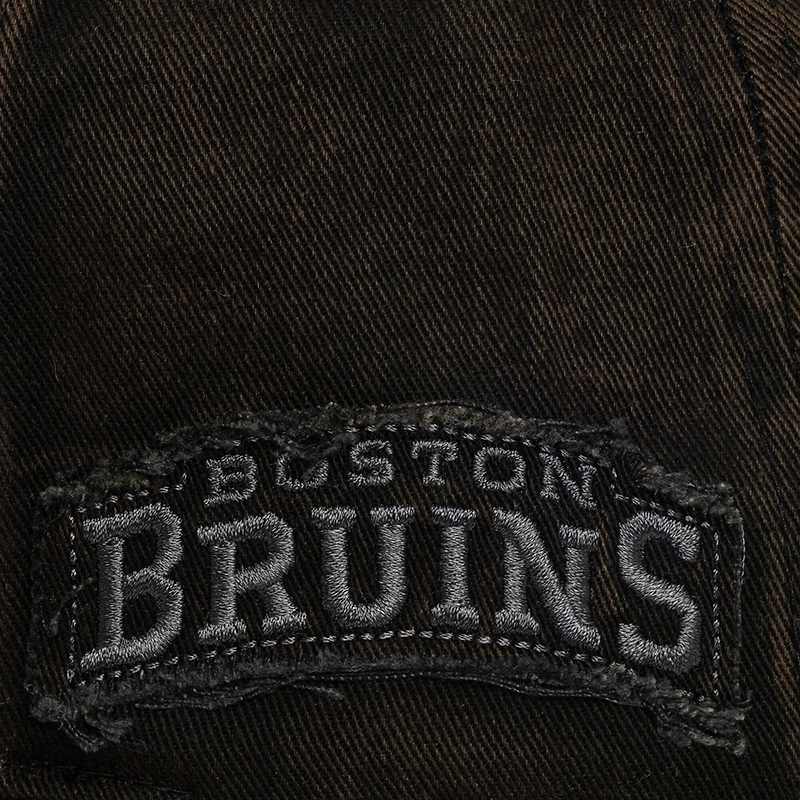 Casquette ajustable Mitchell & Ness noire Boston Bruins Downtown Snow Wash Pro-Crown pour homme
