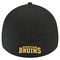 Men's New Era Black Boston Bruins 39THIRTY A-Frame Perforated Flex Hat