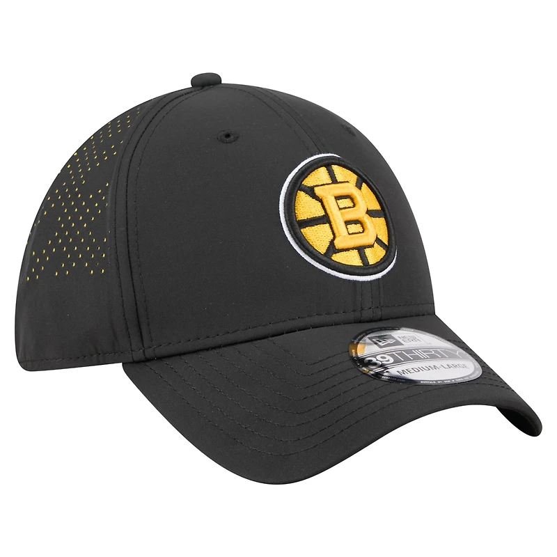 Men's New Era Black Boston Bruins Night 39THIRTY Flex Hat