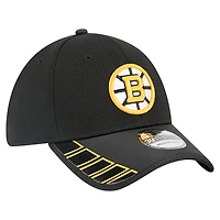 Casquette New Era noire à visière Hit 39THIRTY Flex des Bruins de Boston pour homme