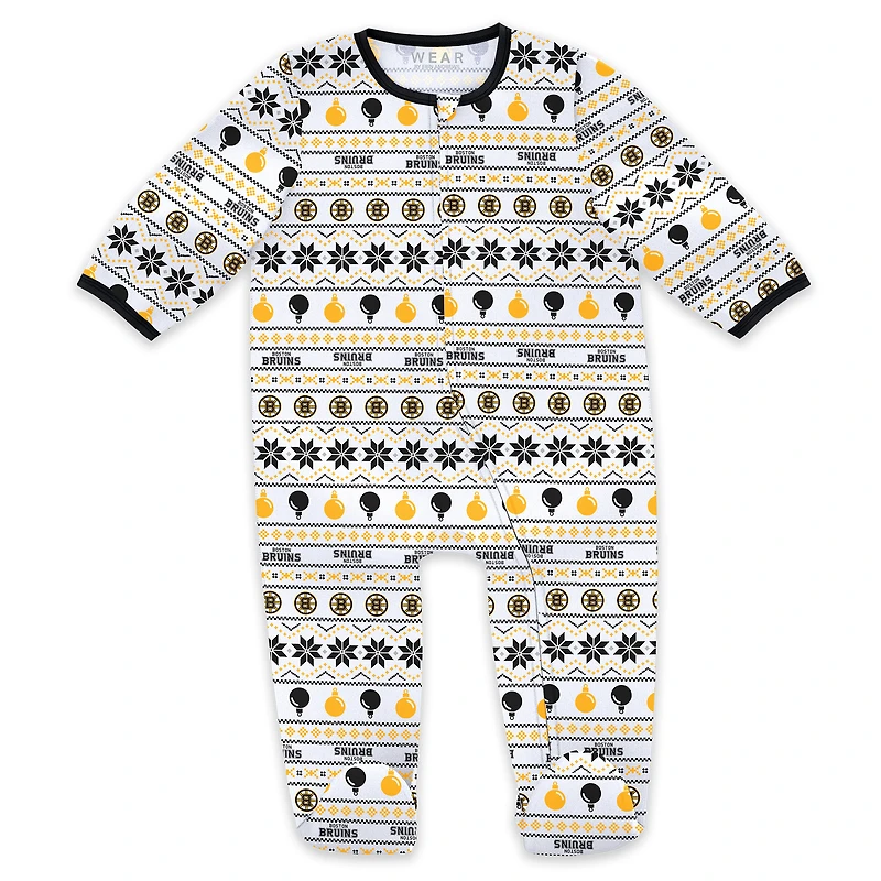 Newborn WEAR by Erin Andrews Boston Bruins Allover Print Full-Zip Sleeper & Bib Christmas Set