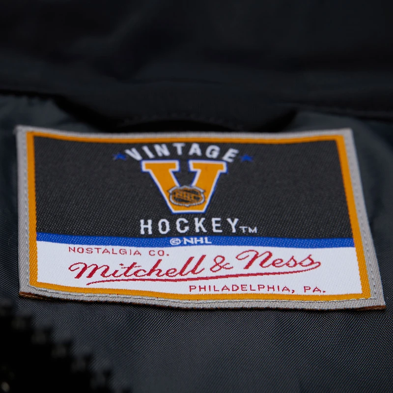 Women's Mitchell & Ness  Black Boston Bruins Cropped Full-Zip Puffer Vest
