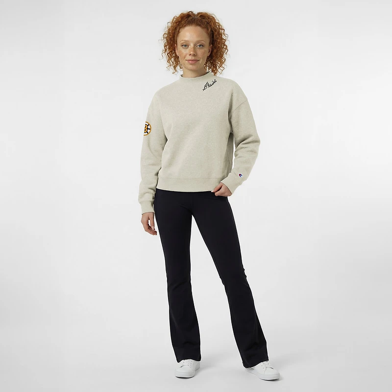Sweat-shirt à col rond en polaire Champion couleur avoine pour femme, modèle Boston Bruins Collar Script Triumph.