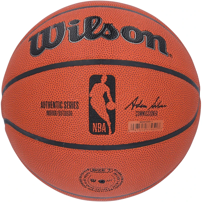 Ballon de basketball d'intérieur/extérieur autographié par Jaylen Brown des Boston Celtics, Wilson Authentic Series