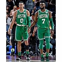 Photographie non signée de Jayson Tatum et Jaylen Brown des Boston Celtics