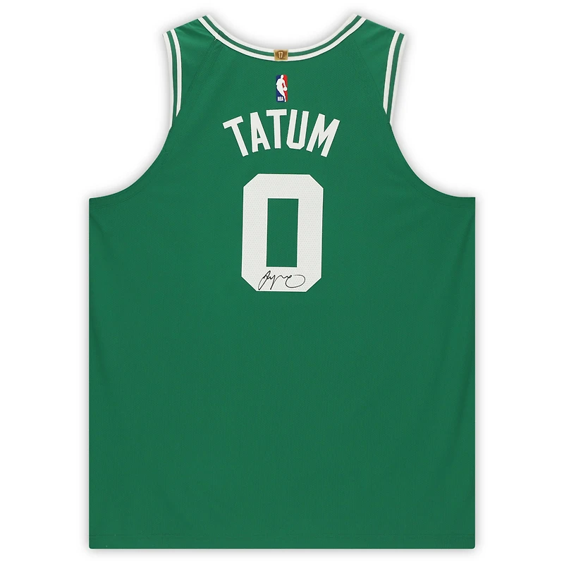 Maillot Nike authentique dédicacé par Jayson Tatum des Boston Celtics 2020-21 Green Icon