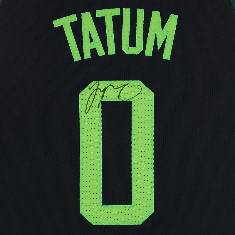 Maillot Nike City Edition 2024-25 noir dédicacé par Jayson Tatum des Boston Celtics