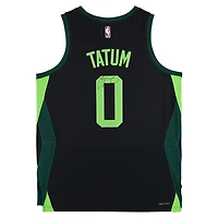 Maillot Swingman Nike City Edition 2024-25 noir dédicacé par Jayson Tatum des Boston Celtics