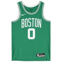 Maillot Swingman Nike Icon Edition 2022-2023 vert dédicacé par Jayson Tatum des Boston Celtics