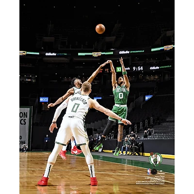 Photo non signée du tir gagnant des Boston Celtics contre les Milwaukee Bucks