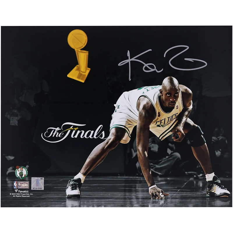 Photographie autographiée de Kevin Garnett des Boston Celtics, 11" x 14"