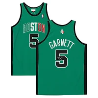 Maillot authentique Mitchell & Ness autographié par Kevin Garnett des Boston Celtics
