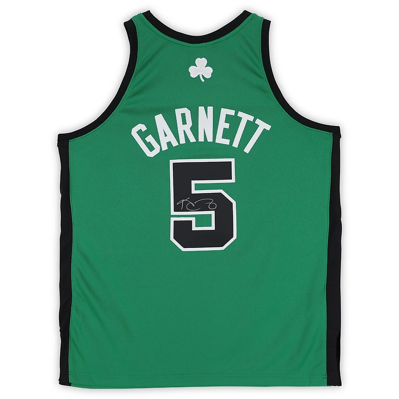 Maillot authentique Kelly Green Mitchell & Ness 2007 autographié par Kevin Garnett des Boston Celtics