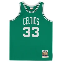 Maillot authentique dédicacé par Mitchell & Ness Kelly Green 1985-86 des Boston Celtics par Larry Bird avec inscription « HOF 1998 » - Édition limitée à 133 exemplaires