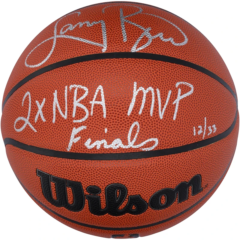 Ballon de basket-ball d'intérieur/extérieur Wilson Authentic Series autographié par Larry Bird Boston Celtics avec inscription « 2X NBA FINALS MVP » - Édition limitée à 33 exemplaires