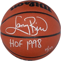 Ballon de basket-ball d'intérieur/extérieur Wilson Authentic Series autographié par Larry Bird Boston Celtics avec inscription « HOF 1998 » - Édition limitée à 133 exemplaires