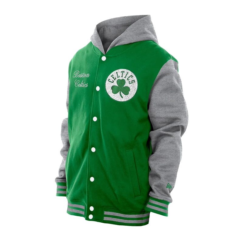 Veste universitaire à capuche en chenille boutons-pression pour homme New Era Kelly Green Boston Celtics Throwback Prep