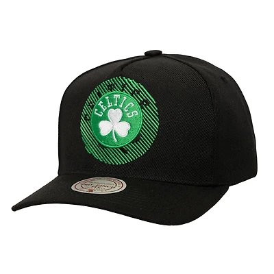 Casquette ajustable Mitchell & Ness noire Boston Celtics Tilted Pro Pinch pour homme