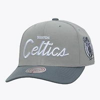 Casquette Mitchell & Ness grise pour homme, modèle Thunderstorm, entraîneur-chef des Boston Celtics, modèle Pro Crown Snapback