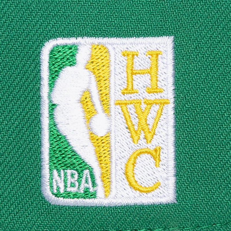 Men's Mitchell & Ness Kelly Green Boston Celtics Legendary Home Pro Pinch Snapback Hat