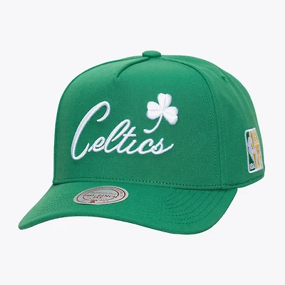 Men's Mitchell & Ness Kelly Green Boston Celtics Legendary Home Pro Pinch Snapback Hat