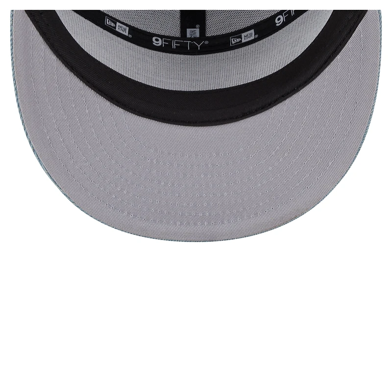 Casquette camionneur New Era 9FIFTY à panneau fendu en denim Adventure Boston Celtics pour homme