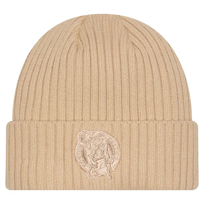 Bonnet à revers en tricot beige Boston Celtics Color Pack New Era pour homme