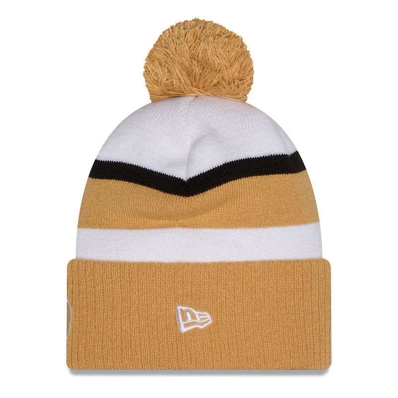 Bonnet à revers New Era blanc et or Boston Celtics 2025/26 City Edition pour homme, avec pompon