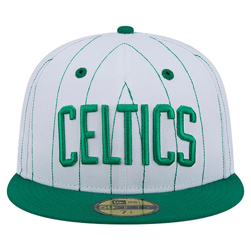 Casquette ajustée New Era 59FIFTY blanche à rayures fines avec logo Boston Celtics pour homme