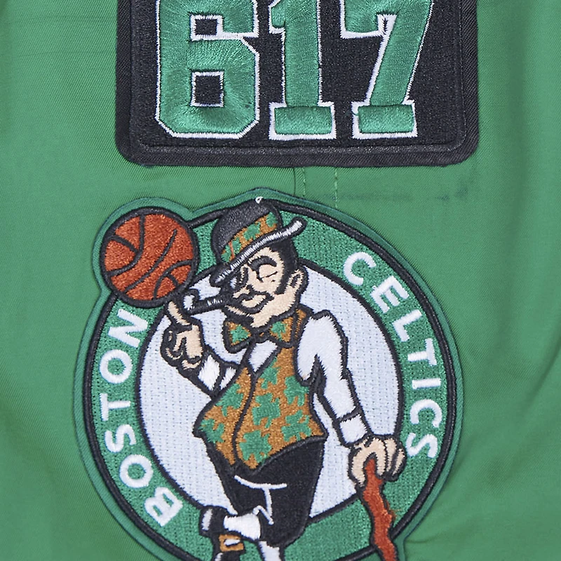 Short Pro Standard Kelly Green pour homme avec code régional des Boston Celtics
