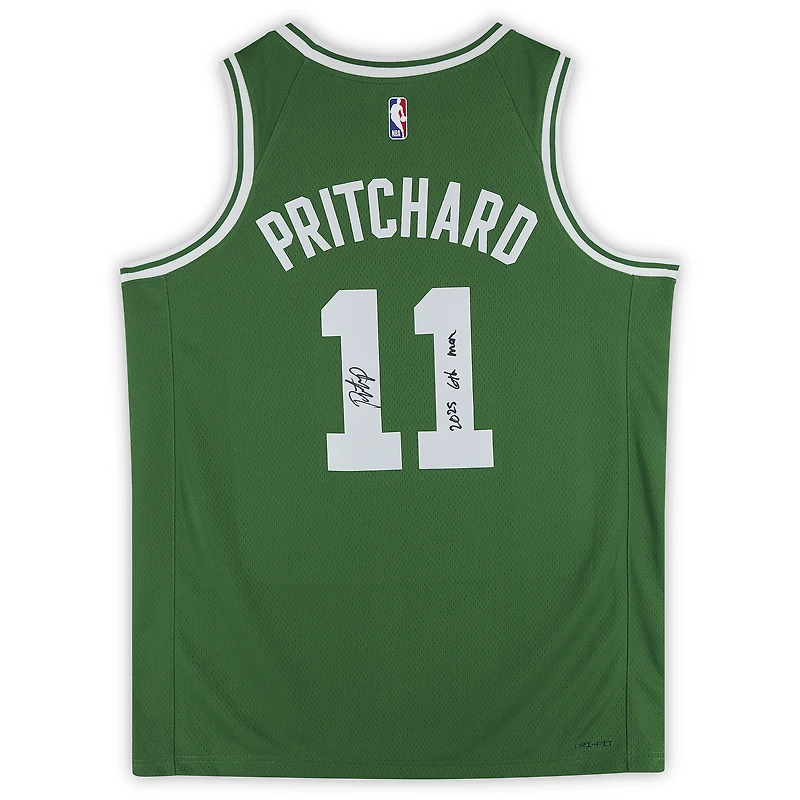 Maillot Nike Icon Swingman vert Kelly autographié par Payton Pritchard des Boston Celtics avec inscription « 6e homme 2025 ».