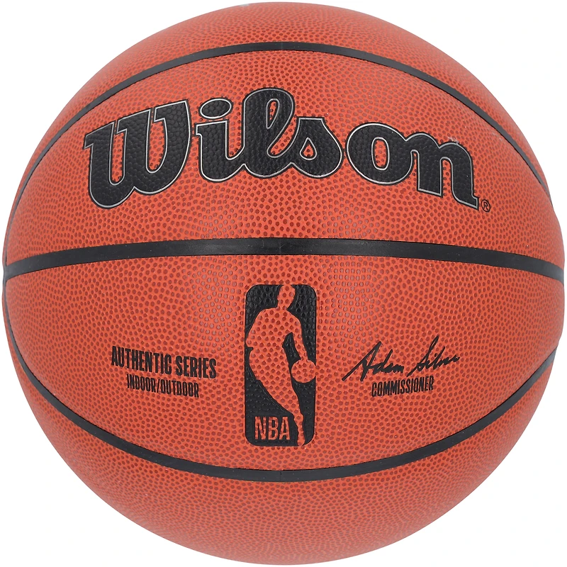 Ballon de basket Wilson autographié par Robert Parish des Boston Celtics