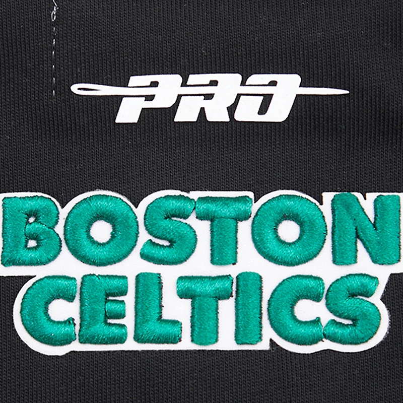 T-shirt petit ami Pro Standard noir Boston Celtics Script pour femmes