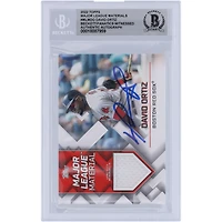 Maillot relique des ligues majeures de la série 1 Topps 2022 autographié par David Ortiz des Red Sox de Boston #MLM-DO, carte authentifiée par les fanatiques de Beckett
