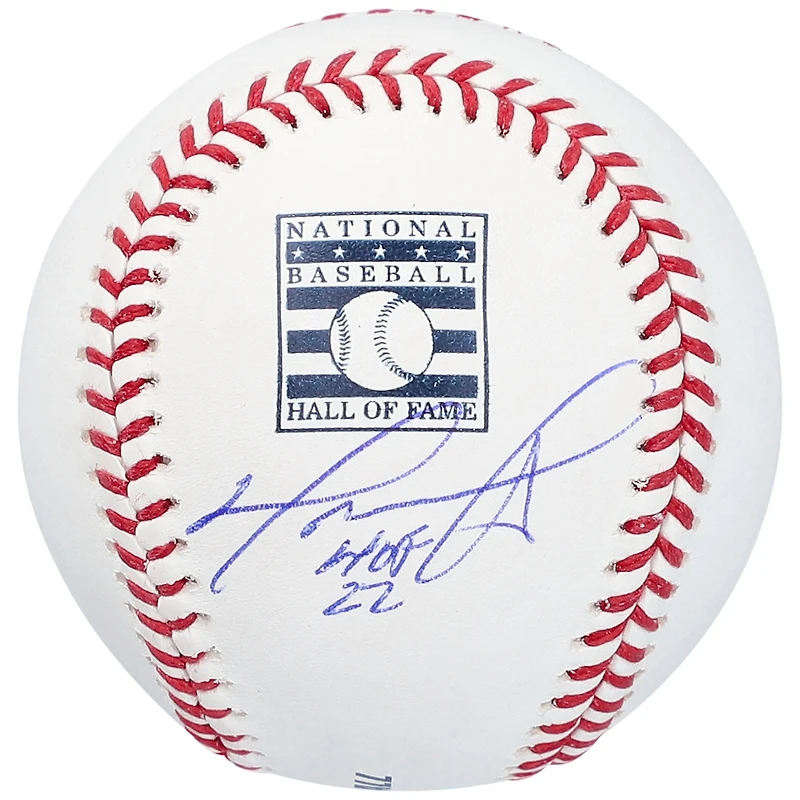 Balle de baseball autographiée par David Ortiz des Red Sox de Boston, arborant le logo du Temple de la renommée et l'inscription « HOF 22 ».