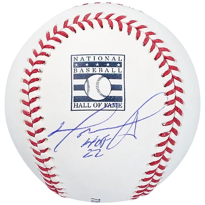 Balle de baseball autographiée par David Ortiz des Red Sox de Boston, arborant le logo du Temple de la renommée et l'inscription « HOF 22 ».