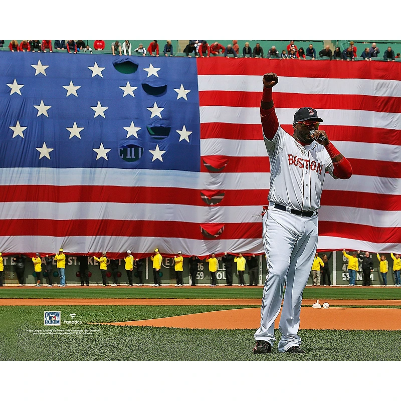 Photo non signée de David Ortiz des Boston Red Sox lors du discours 2013 « This Is Our City »