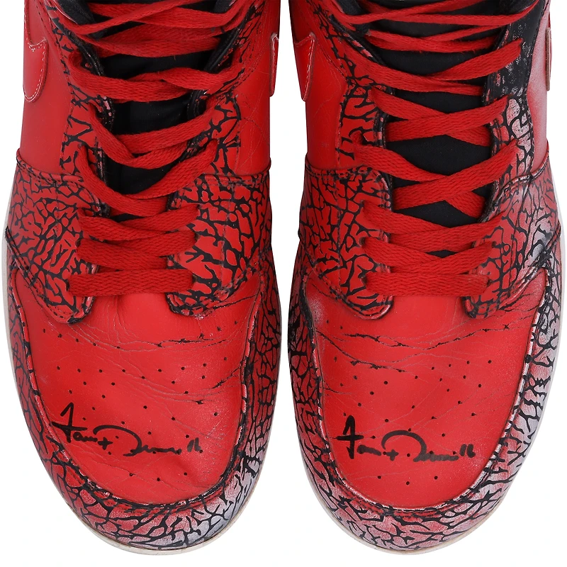 Chaussures Jordan Brand rouges dédicacées par Jarren Duran des Red Sox de Boston lors de la saison 2024 de la MLB