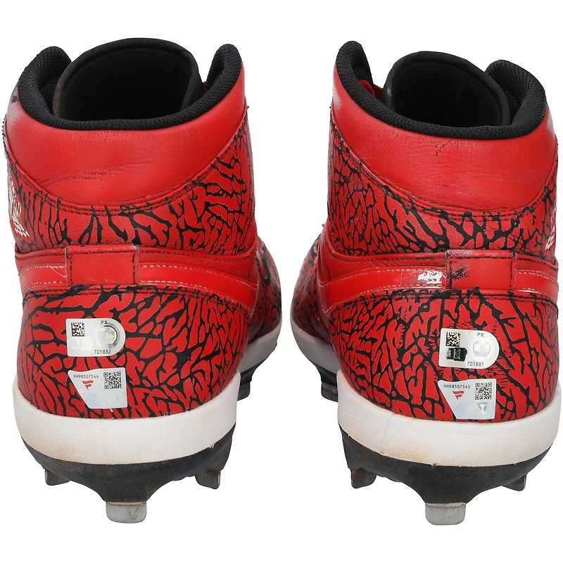 Chaussures Jordan Brand rouges dédicacées par Jarren Duran des Red Sox de Boston lors de la saison 2024 de la MLB