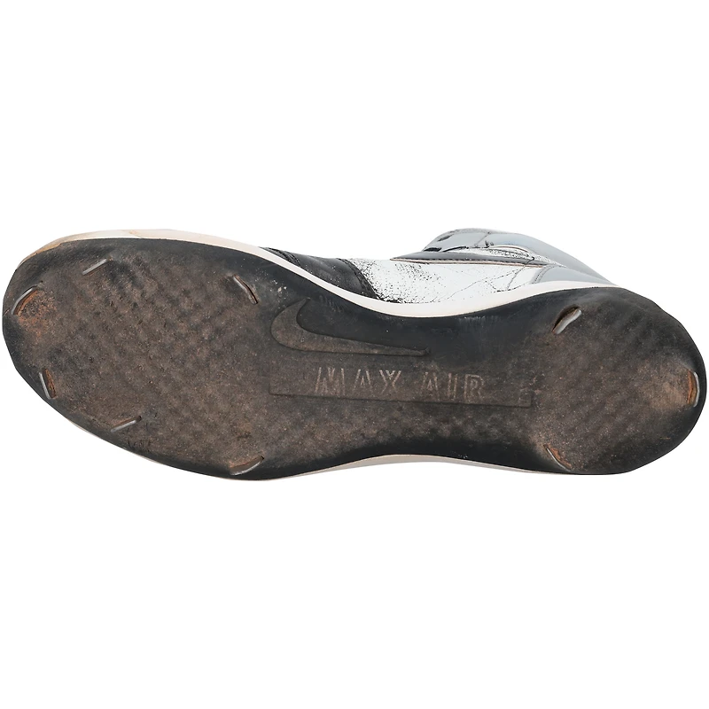 Chaussures Jordan Brand blanches/noires dédicacées par Jarren Duran des Red Sox de Boston lors de la saison 2024 de la MLB