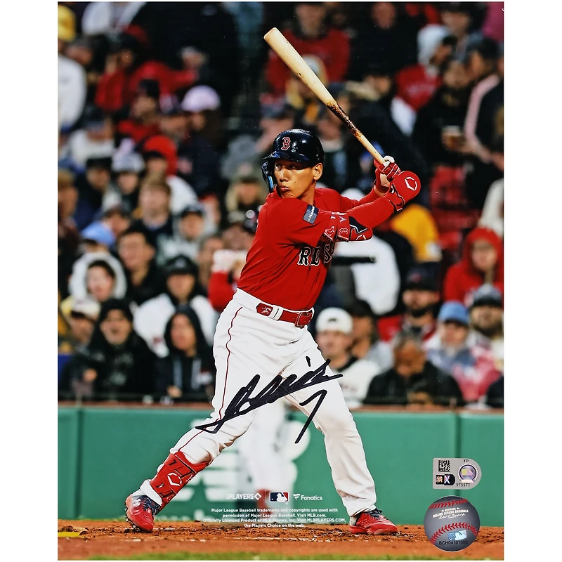 Photographie autographiée de Masataka Yoshida des Red Sox de Boston en train de frapper, format vertical, 20 x 25 cm
